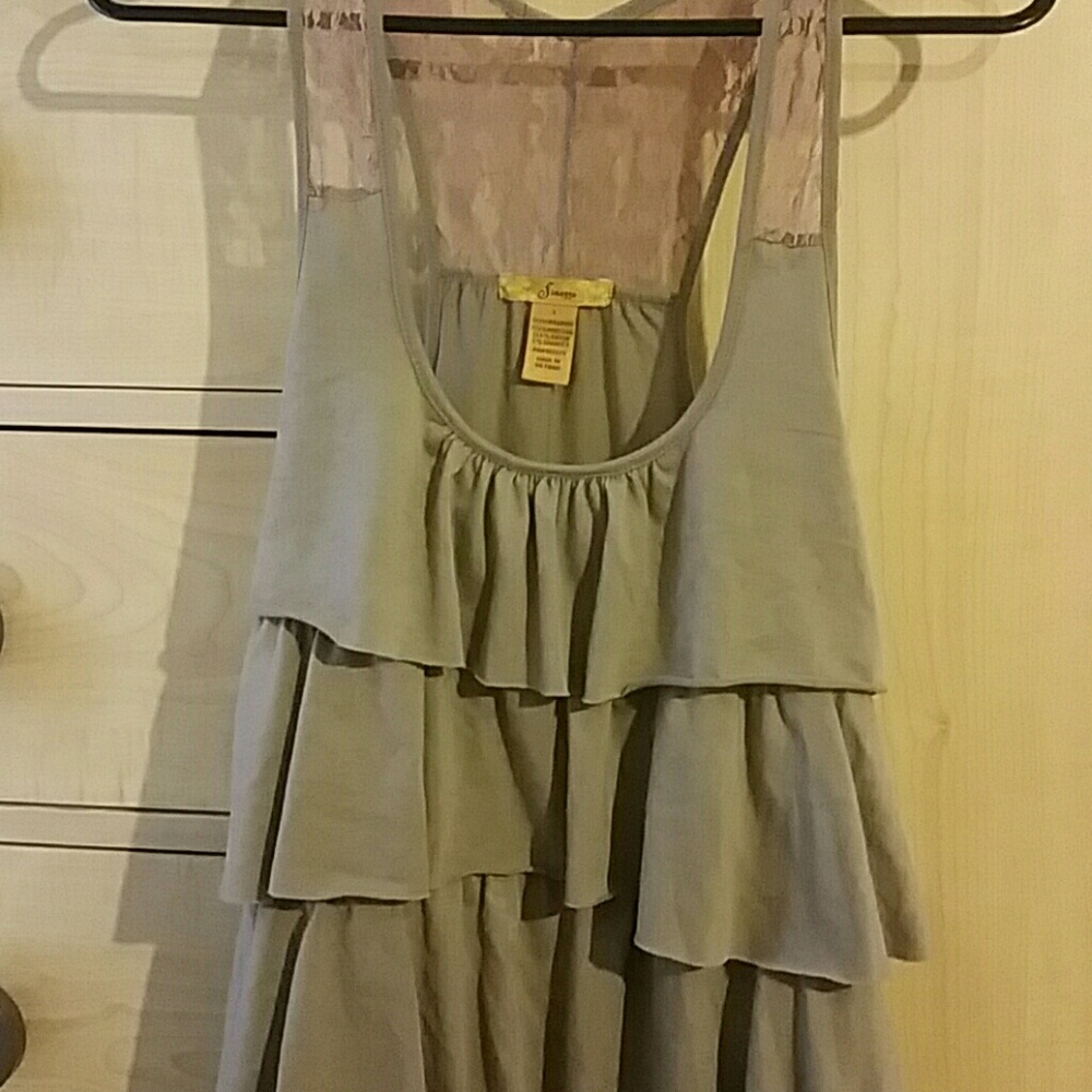 Women top
